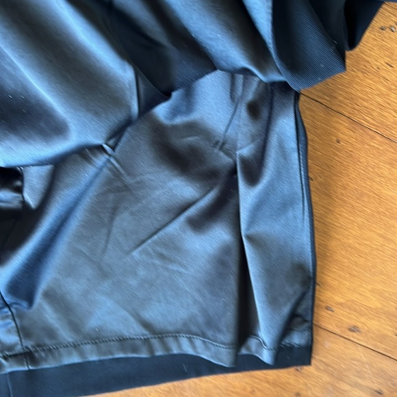 Bardot Solange Black Off-Shoulder Sheath Dress W Long Fluted Sleeves Size 6 - Picture 13 of 14